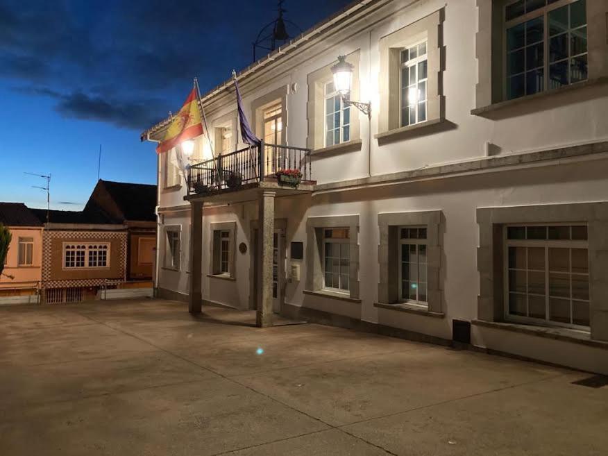 Sobre La Villa 12 Neda Екстериор снимка